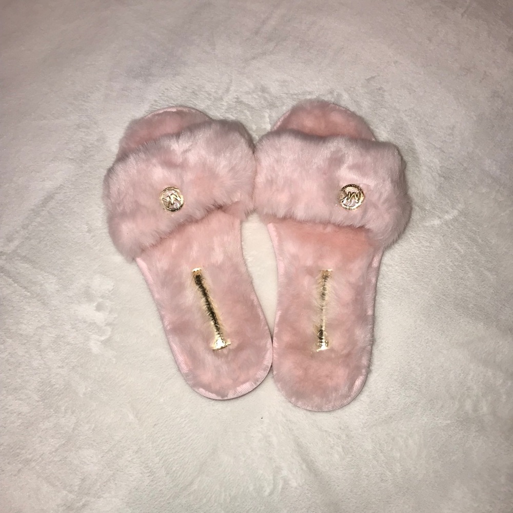 Michael Kors Faux Fur slides
